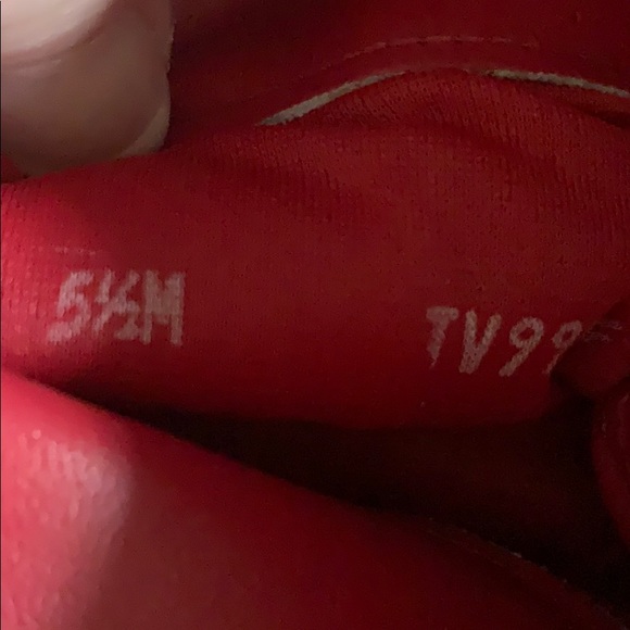 Lipstick Red Life Stride Boots - Picture 6 of 7